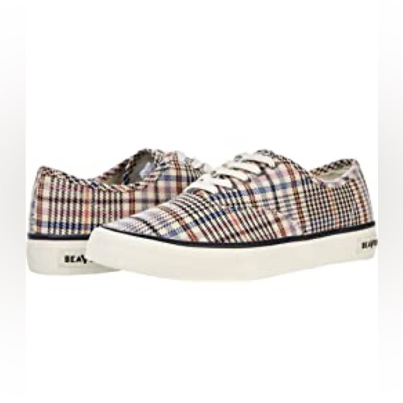 SeaVees limited edition plaid shoes - Picture 7 of 7